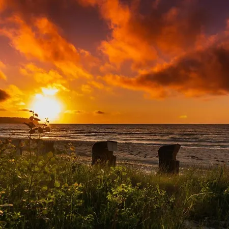 Apartamento Traumhaftes - Odins Blick 13 , Sauna Und Privatstrand, Blick Zur Ostsee Lobbe